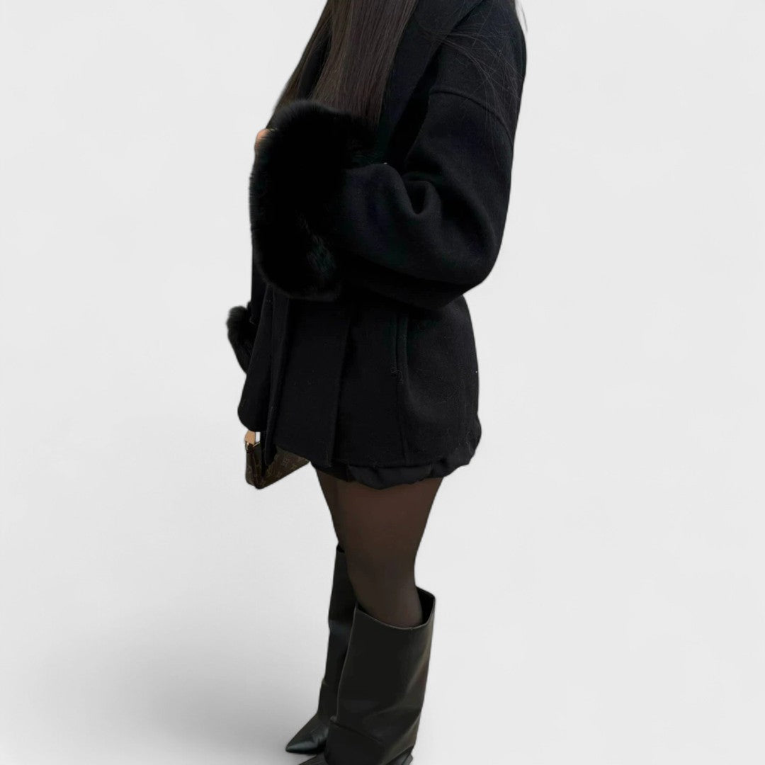 Ivano Milano™ | Cappotto elegante con dettagli in pelliccia ecologica