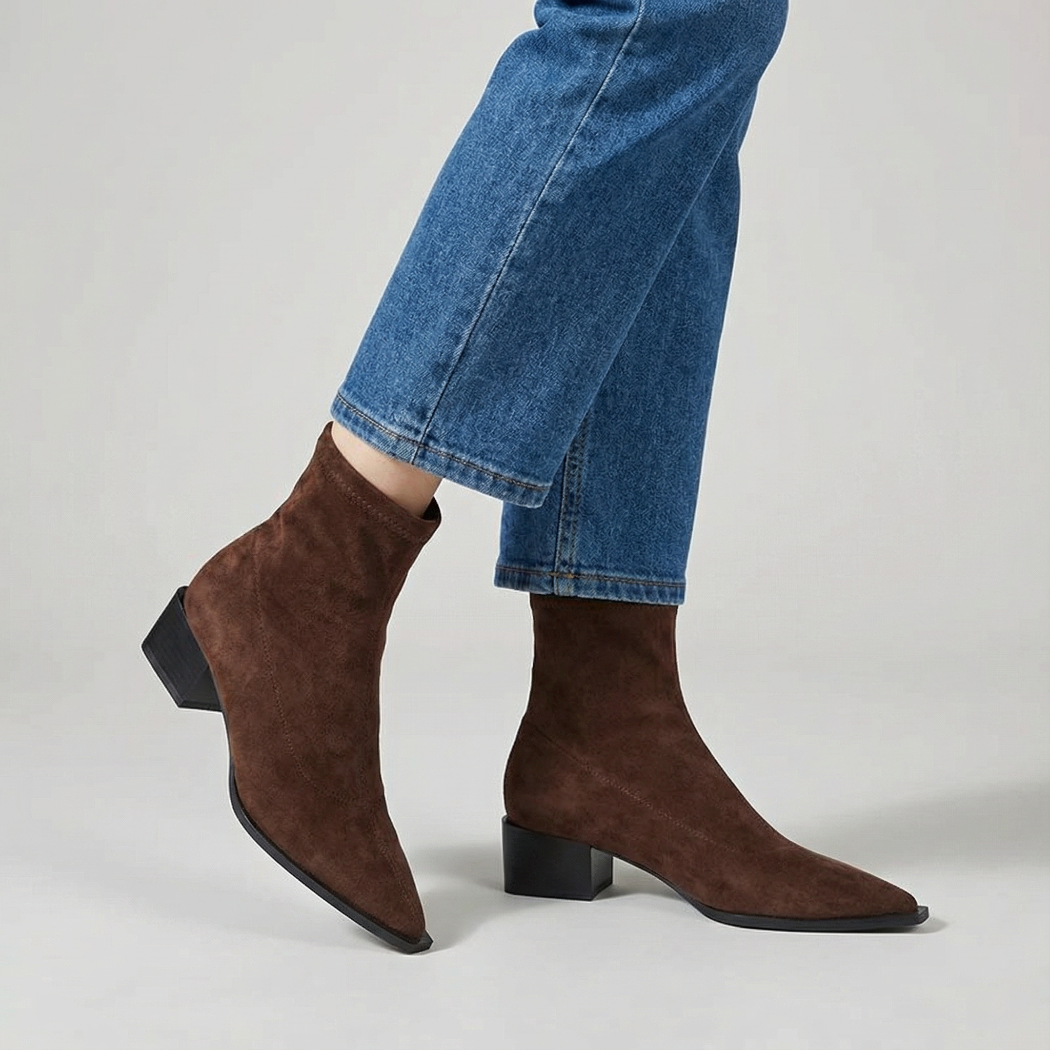 Chiara | Stivaletti Eleganti con Tacco Basso - Ivano.