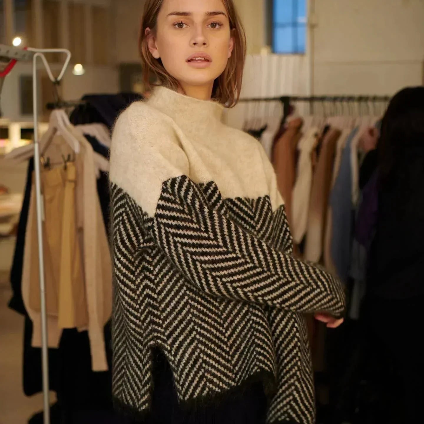 ADELIE | Maglione a collo alto di alta qualità in maglia pregiata - Ivano.