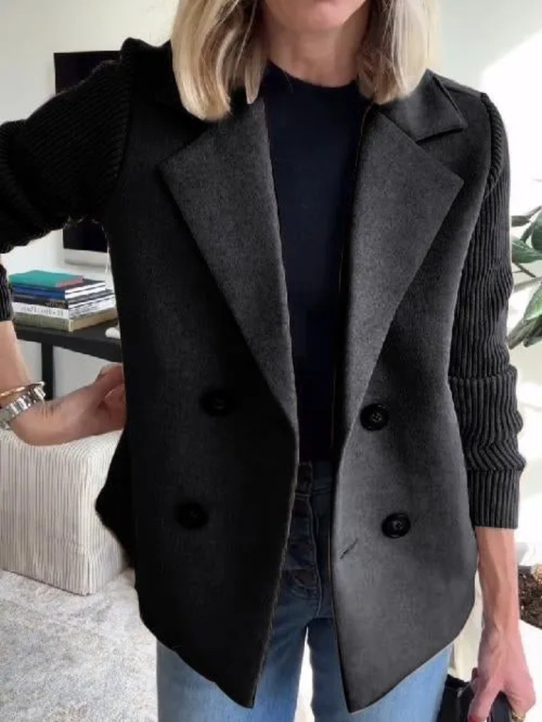 Alessia™ | Blazer Maglione Doppiopetto – Comfort e Raffinatezza in un Solo Gesto