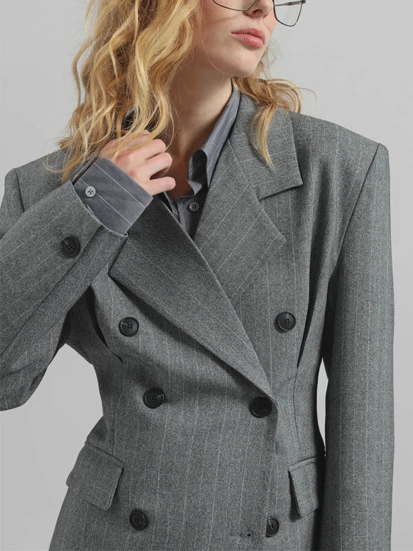 Ivano Milano™ | Blazer Grigio Striato con Cintura